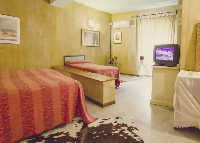 Ξενοδοχείο Hotel Centrale 2*